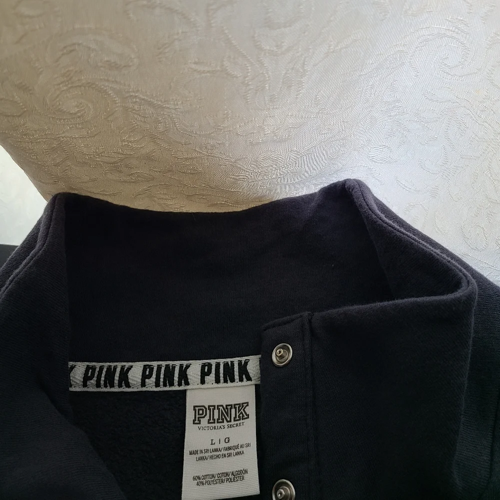 PINK...MUST HAVEEE SWEATER - Picture 4 of 5